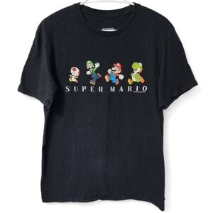 Super Mario tee shirt